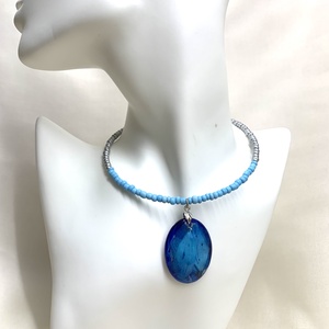 Colier-pandantiv cu flori naturale 01158, Bijuterii, Coliere, Coliere cu pandative, Confectionarea bijuteriilor, ARTYNOS