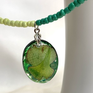 Colier-pandantiv cu flori naturale 01159 - Artynos.ro