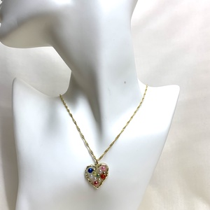 Colier -pandantiv cu pelute artificiale 01176, Bijuterii, Coliere, Coliere cu pandative, Confectionarea bijuteriilor, ARTYNOS