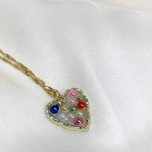 Colier -pandantiv cu pelute artificiale 01176 - bijuterii - coliere - coliere cu pandative - Artynos.ro