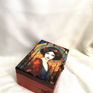 Cutie lemn- caseta de bijuterii decorata manual 00142 - bijuterii - suporturi și cutii de bijuterii - cutii de bijuterii - Artynos.ro