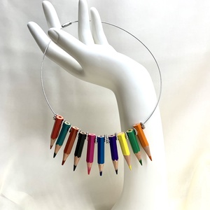 Colier -pandantiv din creioane colorate 00482 - Artynos.ro