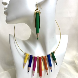 set bijuterii cu creioane colorate 00483 - Artynos.ro