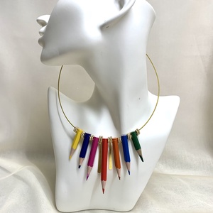 set bijuterii cu creioane colorate 00483 - bijuterii - seturi de bijuterii - Artynos.ro