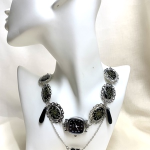 Colier-pandantiv cu flori naturalei si ceas  01230 - Artynos.ro