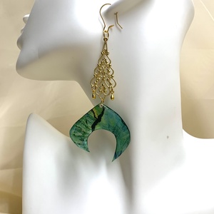 Cercei - pictati manual  00175 - bijuterii - cercei - cercei din rășină - Artynos.ro