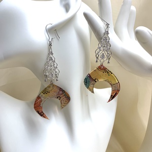 Cercei-pictati manual 00176 - bijuterii - cercei - cercei din rășină - Artynos.ro