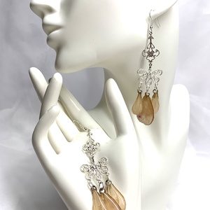 cercei cu Trandafiri 01286   - bijuterii - cercei - cercei din rășină - Artynos.ro