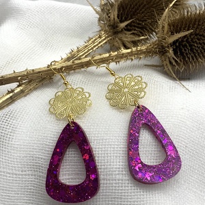 Cercei ocazii speciale 01325, Bijuterii, Cercei, Cercei din rasina, Confectionarea bijuteriilor, ARTYNOS