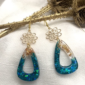 Cercei ocazii speciale 01326, Bijuterii, Cercei, Cercei din rasina, Confectionarea bijuteriilor, ARTYNOS