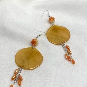 cercei cu Trandafiri 01330 - bijuterii - cercei - cercei din rășină - Artynos.ro