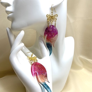 Cercei pictati manual 01355 - bijuterii - cercei - cercei din rășină - Artynos.ro