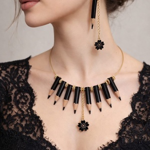 set bijuterii creioane 01836, Bijuterii, Seturi de bijuterii, Confectionarea bijuteriilor, ARTYNOS