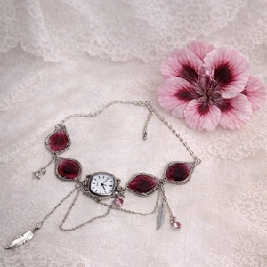 Colier-pandantiv cu petale de Trandafiri si ceas 01204 - bijuterii - coliere - pandative - Artynos.ro