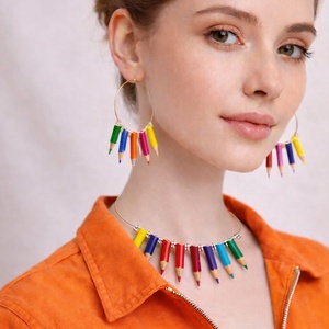 set bijuterii creioane colorate 01844 - Artynos.ro