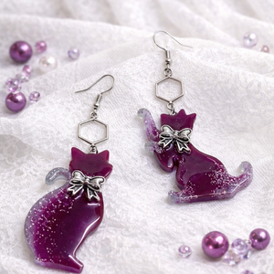 cercei asimetrici -pisici  01346 , Bijuterii, Cercei, Cercei cu figurine, Confectionarea bijuteriilor, ARTYNOS