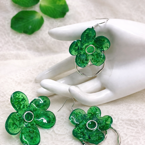 Set bijuterii rasina si Trandafiri 01869 - bijuterii - seturi de bijuterii - Artynos.ro