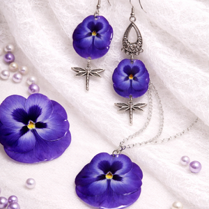 Set bijuterii � Panseluță în rășină 01873 - bijuterii - seturi de bijuterii - Artynos.ro