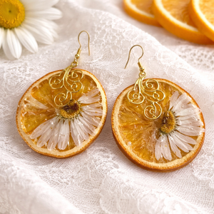 cercei cu felii de portocale 00998 - bijuterii - cercei - cercei din rășină - Artynos.ro
