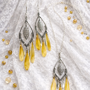 cercei cu petale de Floarea Soarelui 01877 - bijuterii - seturi de bijuterii - Artynos.ro