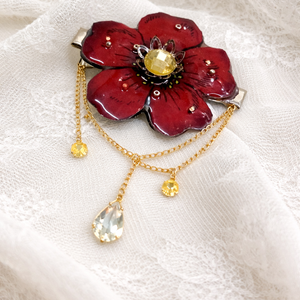 Broșă - Clemă de păr lucrata manual, motiv Maci cu rășină -cadou pentru iubia,mama,fiica,logodnica,prietena 01920 - bijuterii - broșe - Artynos.ro