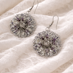 cercei cu flori naturale si rasina, cadou pentru iubia,mama,fiica,logodnica,prietena 01930 - bijuterii - cercei - cercei din rășină - Artynos.ro