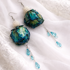 Cercei cu trandafiri reali intregi ,cadou pentru iubita,mama,fiica,logodnica,prietena,educatoare - Artynos.ro