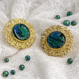 cercei din rasina pictati manual, cadou pentru iubita,mama,fiica ,prietena,educatoare 01939 - Artynos.ro