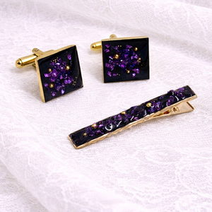 Butoni de camasa si clema cravata- cadou pentru barbati 02022, Bijuterii, Butoni de manseta, Confectionarea bijuteriilor, Butoni de camasa si clema cravata lucrate manual din rasina si piatra sparta si foita aur. Fiecare ..., ARTYNOS