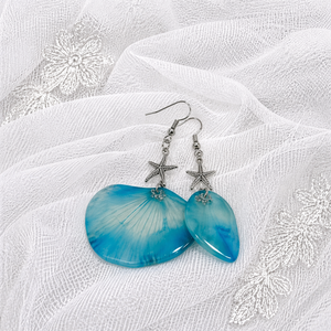 cercei cu petale de orhidee 02056 - Artynos.ro