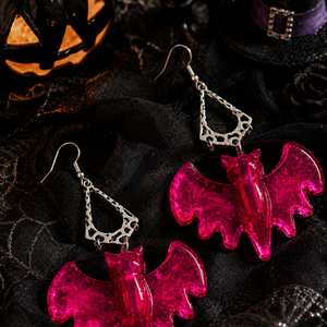 Cercei Pink Bat -rasina 02295 - bijuterii - cercei - cercei din rășină - Artynos.ro