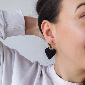 Cercei HandMade Baby Blue / Negru - bijuterii - cercei - cercei lungi - Artynos.ro