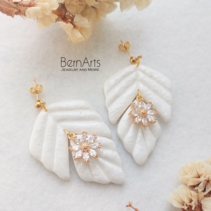 Cercei Mireasa Statement Alb-Auriu Eleganti Deosebiti Handmade 01, Accesorii nunta, Bijuterii mireasa, Cercei mireasa, Confectionarea bijuteriilor, Altele, ARTYNOS