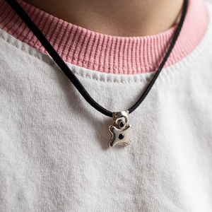 Animal-shaped, handmade silver pendant with onyx stone for children - accessorii și unelte - accesorii decorative - figurine - Artynos.ro