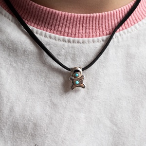 Animal-shaped, handmade silver pendant with turquoise stone for children - accessorii și unelte - accesorii decorative - figurine - Artynos.ro