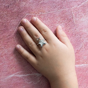Animal-shaped, moonstone-decorated, adjustable-sized handcrafted silver ring for children - accessorii și unelte - mărgea, componente de bijuterii - alte piese - Artynos.ro