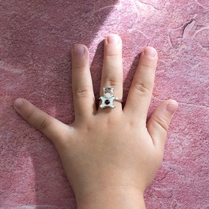 Animal-shaped, adjustable-sized handcrafted silver ring for children, decorated with garnet stone - accessorii și unelte - mărgea, componente de bijuterii - alte piese - Artynos.ro