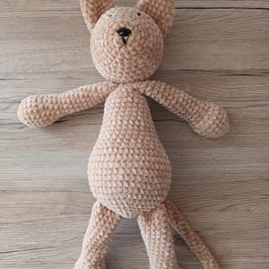 Gézengúz pisoiul de pluș amigurumi -  - Artynos.ro