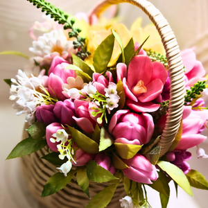 Cos floral delicat � armonie in culori calde - Artynos.ro