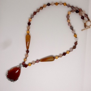 Colier handmade din agate maron roscat  - Artynos.ro