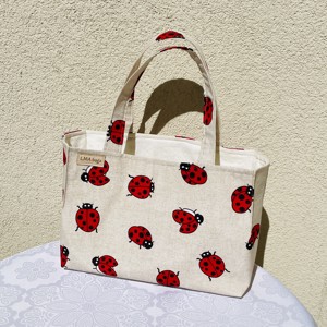 Geanta din panza cu model - Mintás vászon szatyor, Geanta si husa, Geanta pentru cumparaturi, Geanta shopper, geanta tote, geanta textila, Cusatura, Confectionata din panza decorativa, aceasta geanta de mana este ideala pentru cumparaturi, dar se p..., ARTYNOS