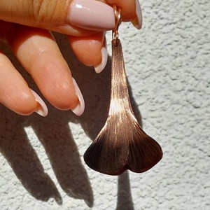 Cercei speciali GINKGO BILOBA din cupru -  - Artynos.ro Cercei speciali GINKGO BILOBA din cupru -  - Artynos.ro