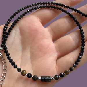 Colier la baza gatului din turmalina neagra, onix, obsidian si ochi de tigru - protectie energii negative - Artynos.ro