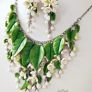 Set cu flori de liliac alb - Artynos.ro