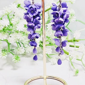 Cercei lungi cu flori de liliac - Artynos.ro