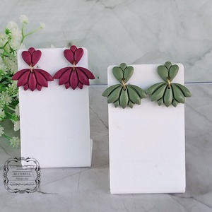 Cercei minimaliști cu tijă - bijuterii - cercei - cercei cu figurine - Artynos.ro Cercei minimaliști cu tijă - bijuterii - cercei - cercei cu figurine - Artynos.ro