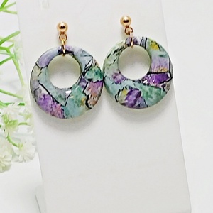 Cercei rotunzi cu rasina - Artynos.ro