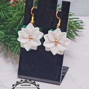 Cercei cu craciunite albe, , Confectionarea bijuteriilor, Lucrare cu argila, ARTYNOS