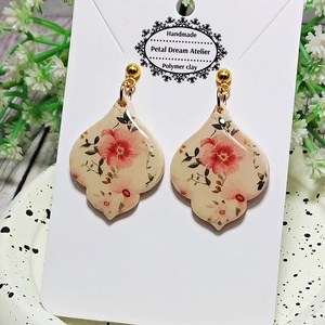 Cercei cu flori - bijuterii - cercei - cercei cu figurine - Artynos.ro