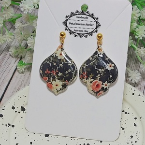 Cercei cu flori - bijuterii - cercei - cercei cu figurine - Artynos.ro